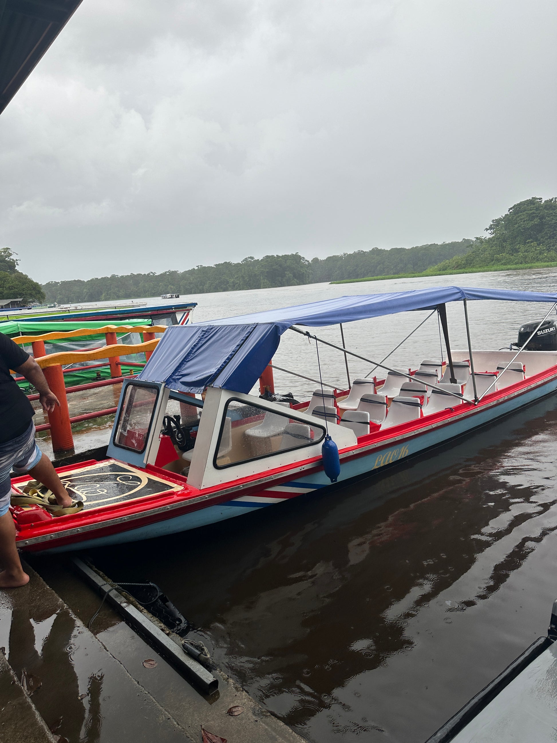 Private Boat Shuttle Pavona-Tortuguero Round Trip.