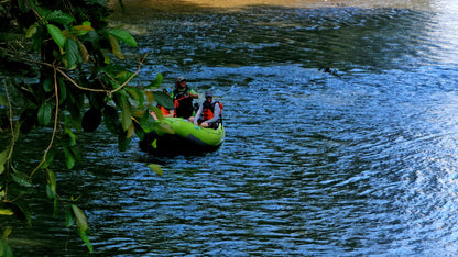 Safari flotante en Peñas Blancas desde La Fortuna