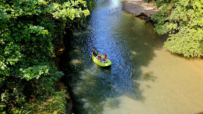 Safari flotante en Peñas Blancas desde La Fortuna