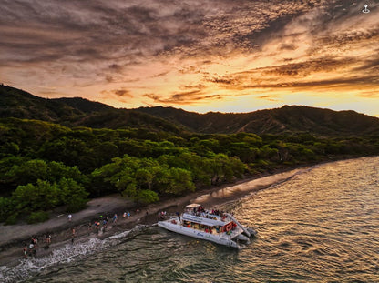 Sunset Catamaran in Guanacaste