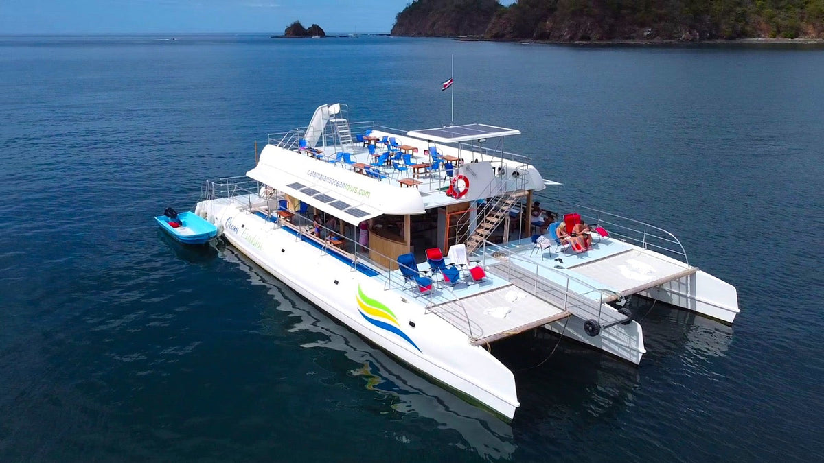 Sunset Catamaran in Guanacaste