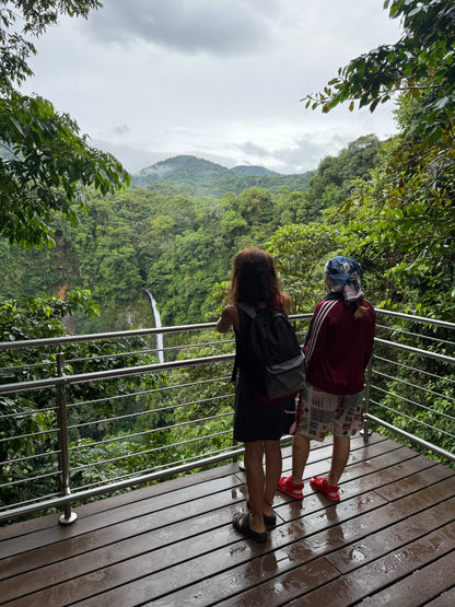 Experiencia en la Catarata La Fortuna