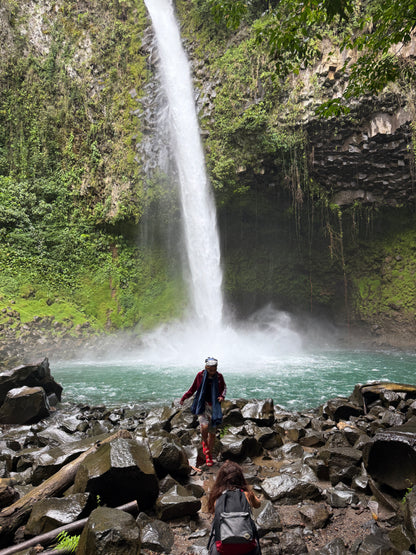 Experiencia en la Catarata La Fortuna